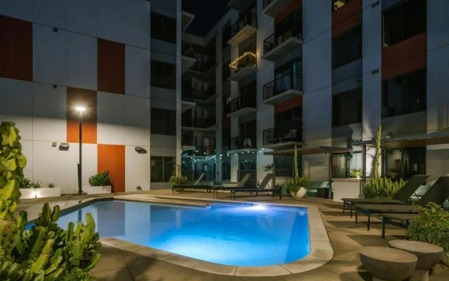 Sonder by Marriott Bonvoy Mill Ave Apartments Tempe