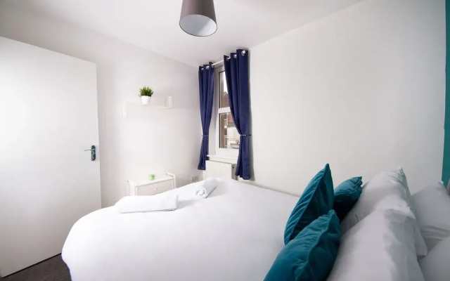 Short Stay Bristol - Mina B Apartment