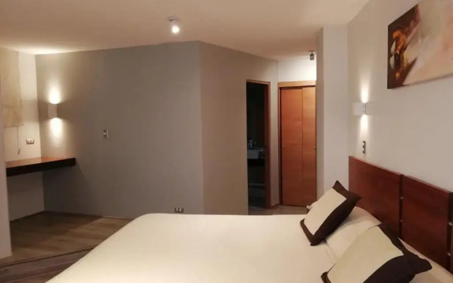 Hotel Montecarlo Santiago