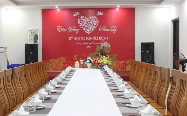 Hoa Binh Hotel