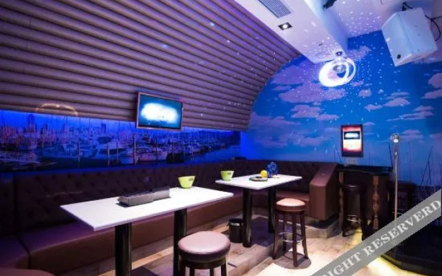 New Beacon Yunman Internation Hotel (Yingshan Tourist Center Chaxiang Small Town)