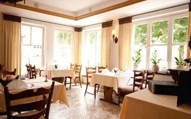 Novotel St Etienne Aeroport