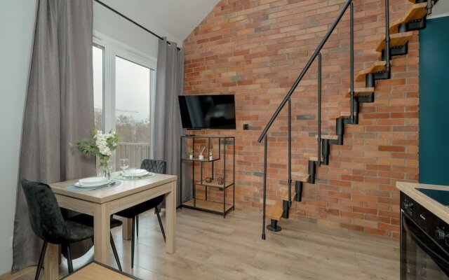 Loft Antresola&balkon Poznań by Renters