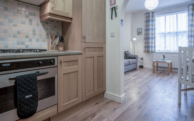 Arcadia - 1 Bedroom Apartment - Tenby