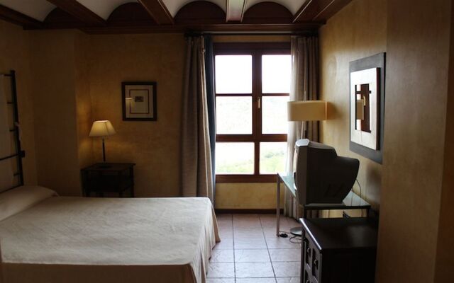 Hospedería Papa Luna