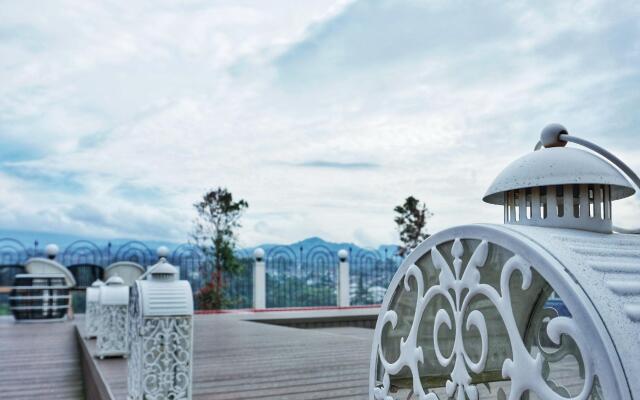 Cinnamon Hotel Boutique Syariah
