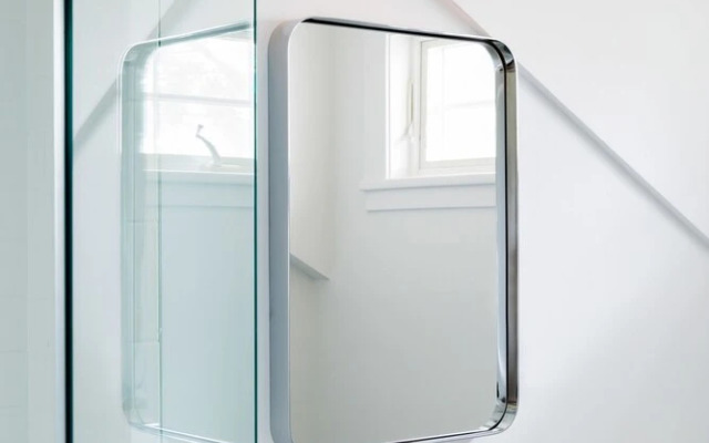 The Christopher, The Edgartown Collection