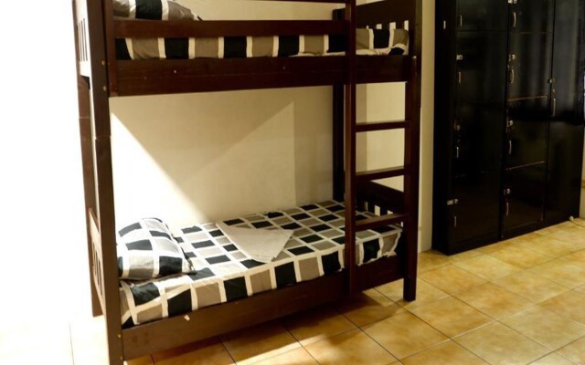Makati Budget Hotel