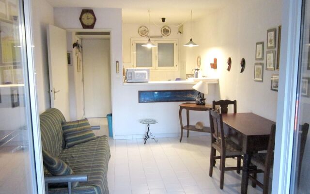 Apartment With one Bedroom in Mandelieu-la-napoule, With Private Pool,