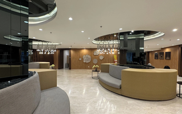 Staycation Shore 2 MOA Pasay