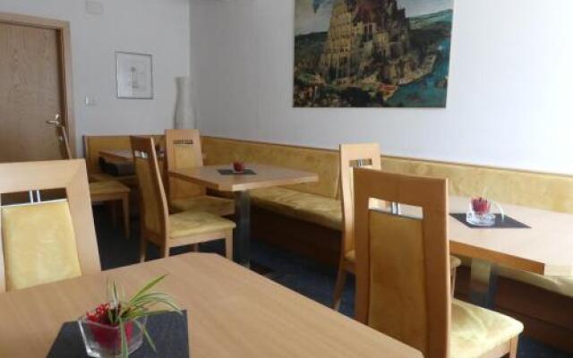 Garni Hotel Dorothea