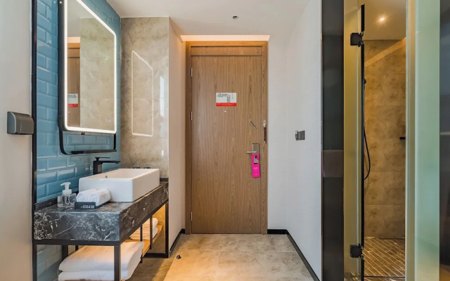 Echarm International Hotel Guangzhou South Railway Station Zhongcun Metro Station Branch – Guest Rooms – Guangzhou