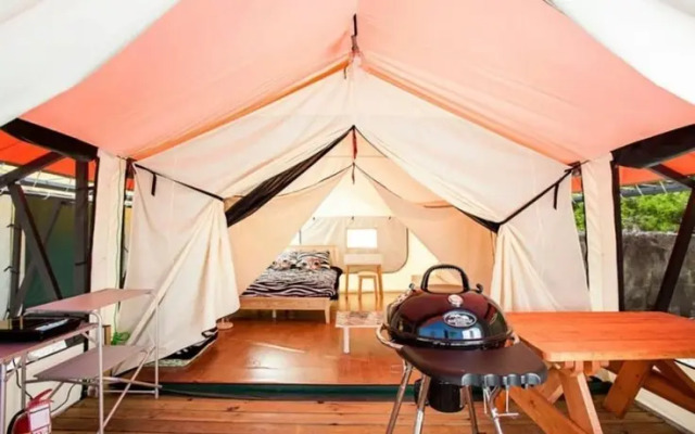 Geochang Glamping Pension