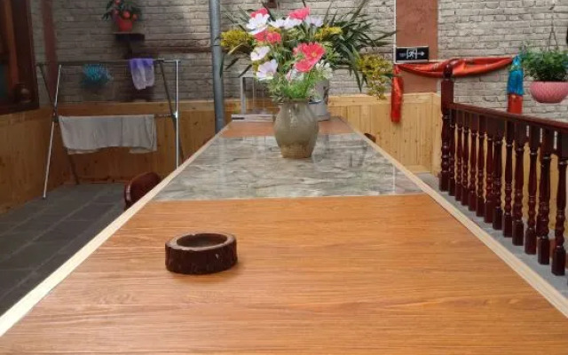 Diqing Shangri-La Gudao Argyle Inn (Duke Zong Ancient City Branch)