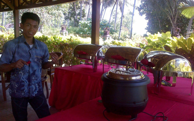 Hotel Besar Bulan Baru - Senggigi