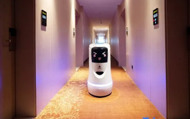 Xinxin Hotel (Linyi Longtan Road)