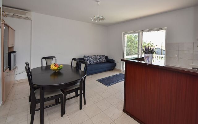 Apartments Summer Craziness