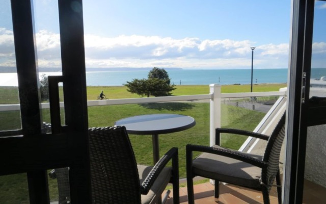 Harbour View Motel on Ahuriri Beach in Napier NZ with sea view suites