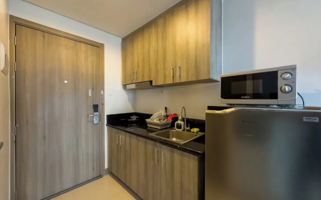 GemstoneBR in SMDC Coast Residences