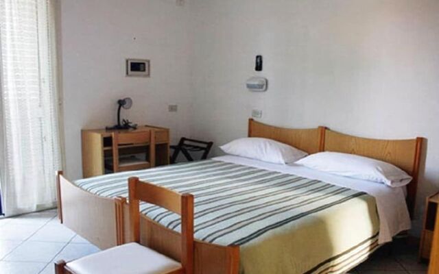Hotel Serafini
