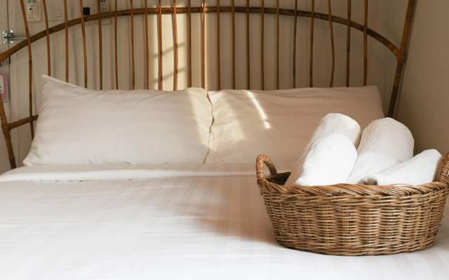 Shanti-Retreat Hotel