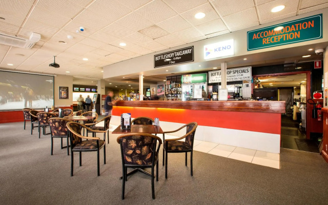 Greenacre Hotel