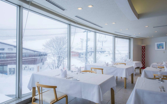 Takamiya Rurikura Resort