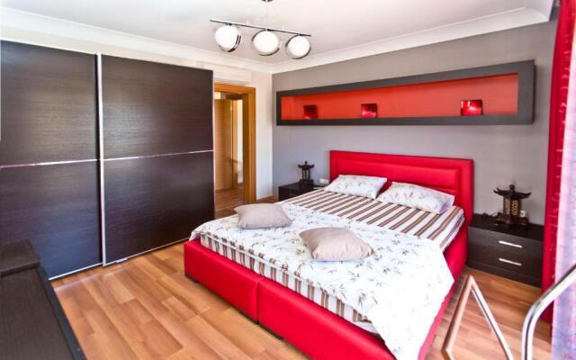 Paradise Town Villa Premium
