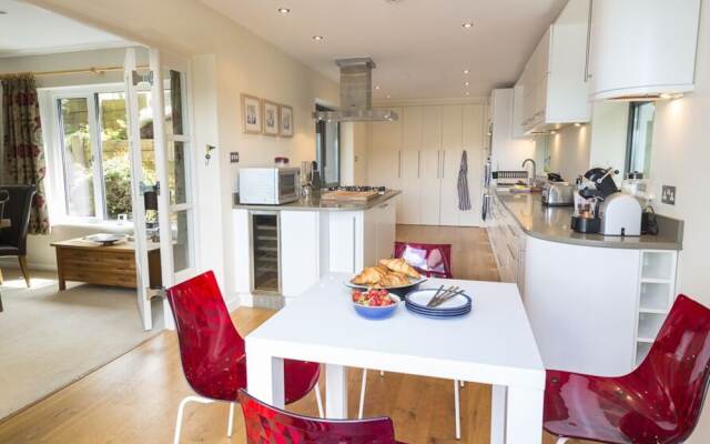 56 Crowthers Hill
