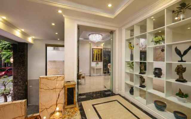 CBon Hotel Do Quang