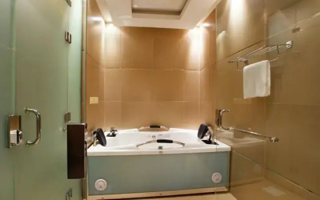 Almuhaidb Takhasosi Residence