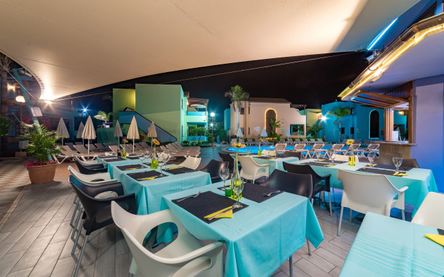 Club Vista Serena