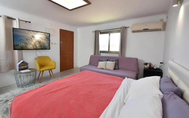 Suite Golan