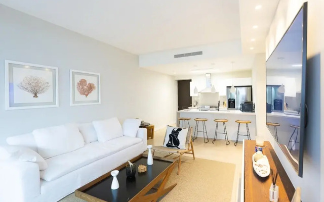 The Surf-point Condo by Acomodo Riomar