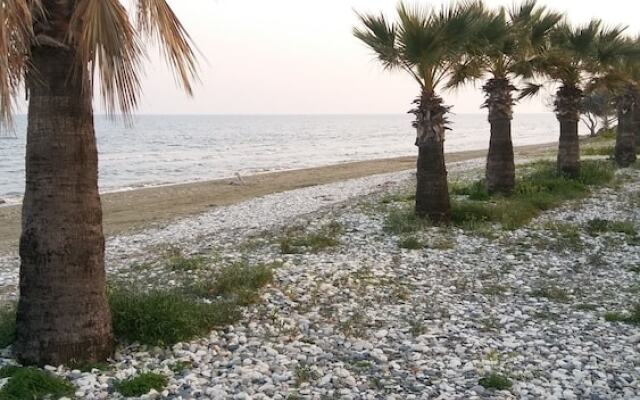 Il Mare Beach House