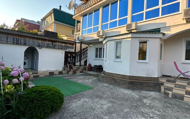 Yuzhnyi vaib Vardane