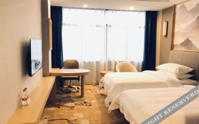 Vienna International Hotel (Poyang Wetland Park)