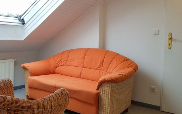 Tolstov-Hotels Beautiful Villa with Big Garden