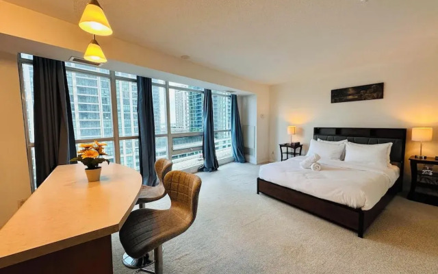 Rivetstays - The Yonge Grand Suites