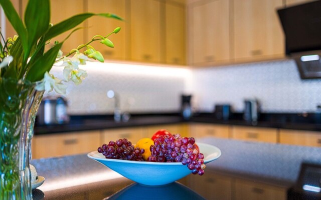Luxury 5 Bedroom Villa nr to Beach - SRS