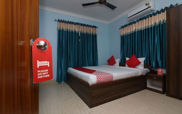 OYO 22042 Executive Guest House