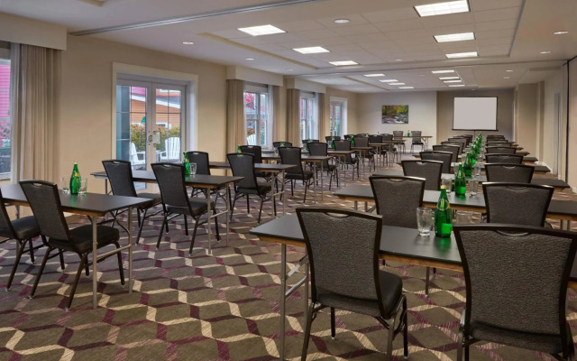 Residence Inn by Marriott Gravenhurst Muskoka Wharf