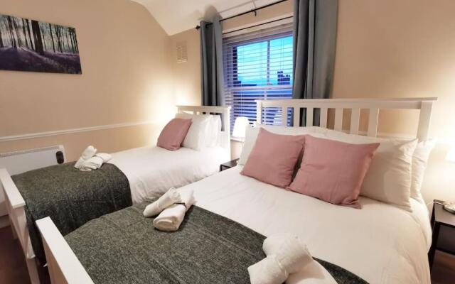 Very Central 1bed new refurbish