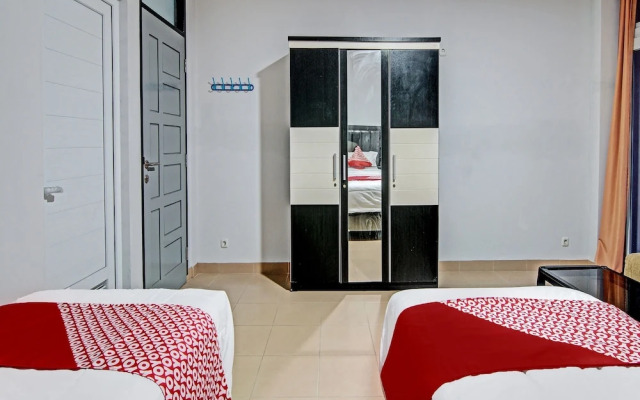 OYO 91951 Almira Homestay Syariah