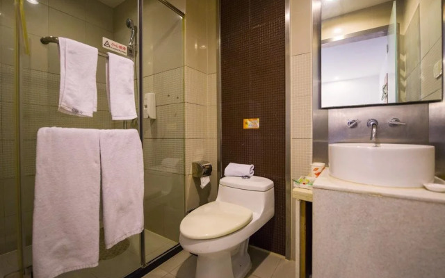 Motel 168 Shanghai Jiading Bole Road Branch