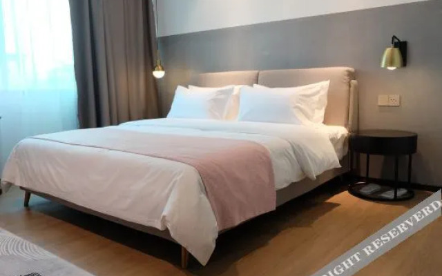 Waito Hotel (Guangzhou Kecun Metro Station Liying Plaza)