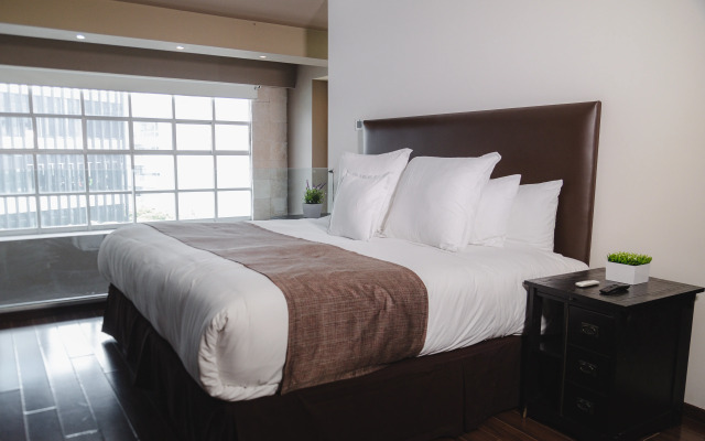 St Isidro Suites Corporate Housing SPA & Wellness Center