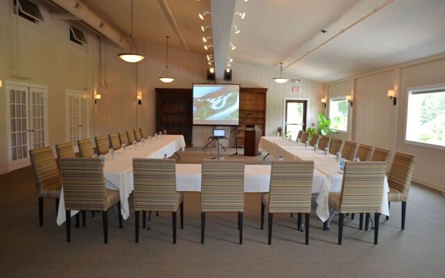 Emerson Resort & Spa