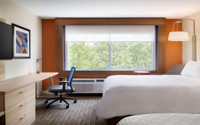 Holiday Inn Express Hotel & Suites Woodbridge, an IHG Hotel