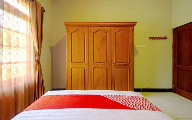 The Doctor'S Guest House by Oyo Rooms
